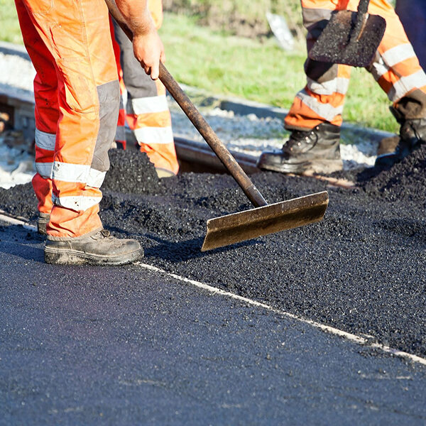 2 Asfaltsläggning Beläggningsarbete 600x600